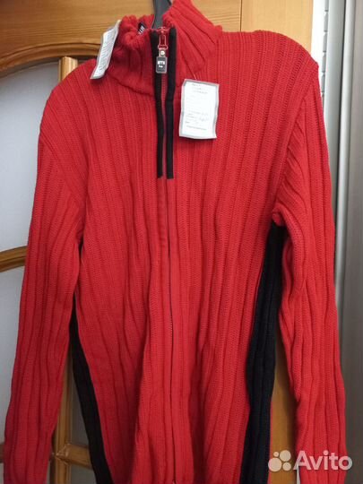 Свитер мужской новый