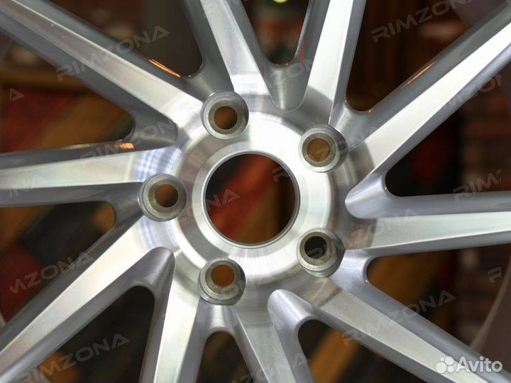 Литые диски R17 на Polo. Арт528