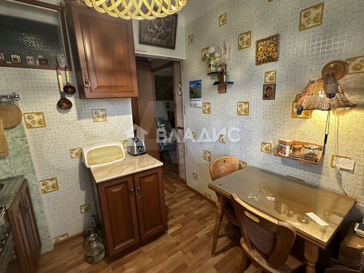 2-к. квартира, 43,7 м², 4/5 эт.