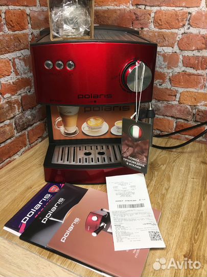 Кофеварка эспрессо Polaris PCM 1528AE AdoreCrema