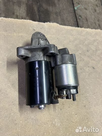 Продам стартер на форд фокус