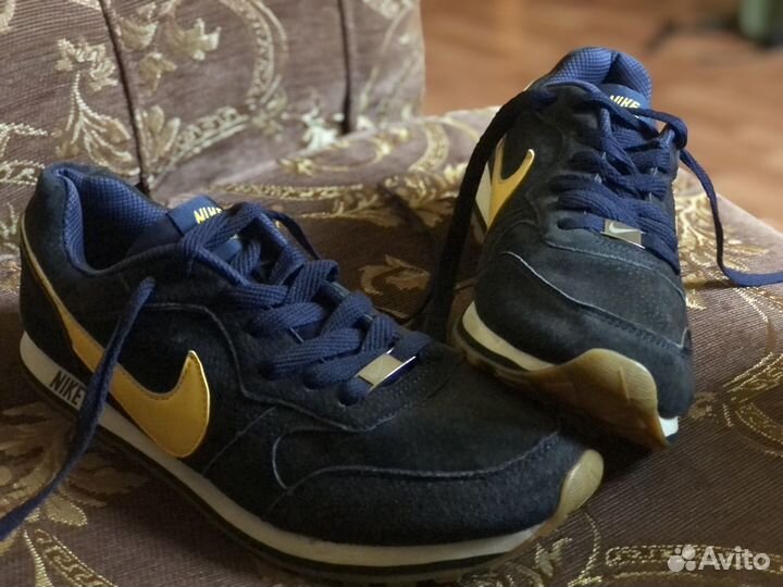 Кроссовки nike