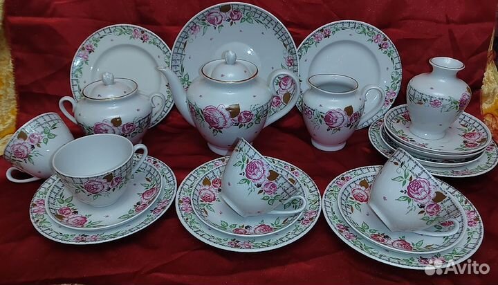 Сервиз чайный щедрая осень розовая сетка лфз СССР