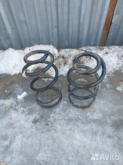 Передние пружины Ford Transit