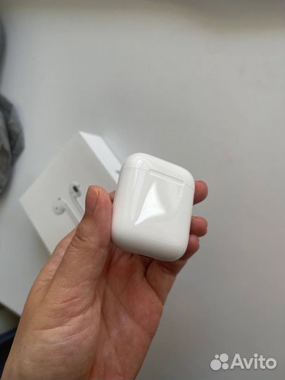 Airpods 2
