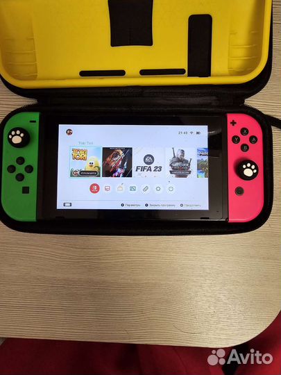 Портативная игровая приставка Nintendo switch