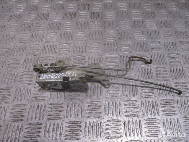 Замок двери правый Scania 1406224