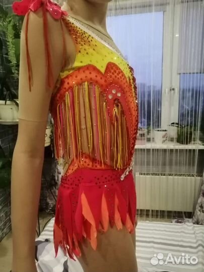 Купальник для художественной гимнастики