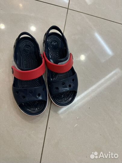Сандали crocs c10