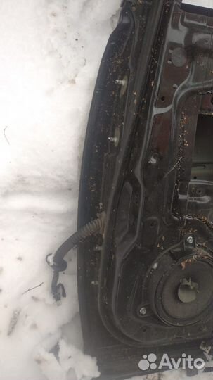 Дверь задняя правая чёрная G41 Nissan X-Trail T31