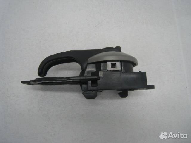 Ручка двери внутренняя правая Nissan tiida C11 LA