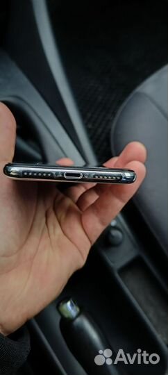 iPhone X, 256 ГБ