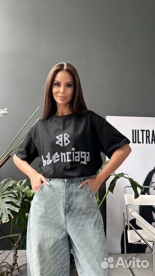 Футболка Balenciaga