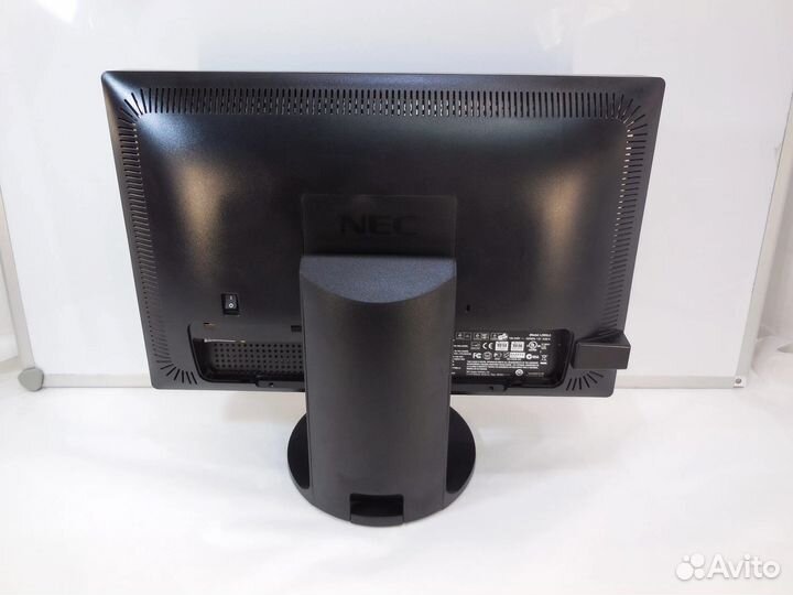 Монитор NEC 20WGX2 PRO