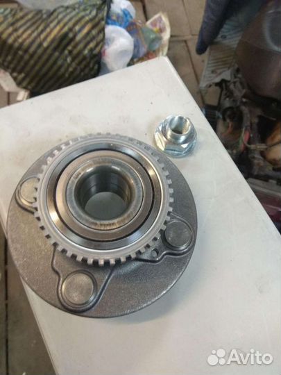 Ступица задняя Сузуки Suzuki Liana/Aerio Baleno