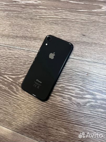 iPhone Xr, 64 ГБ