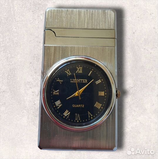 Подарочная газовая серебряная (2) зажигалка с часа