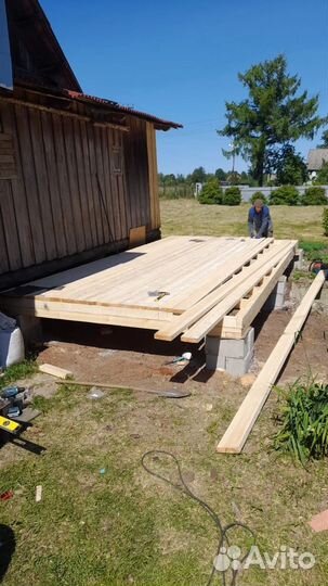 Бригада строителей