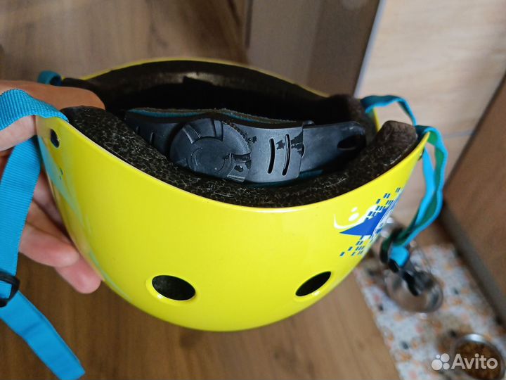 Шлем (ролики, самокат, велосипед)