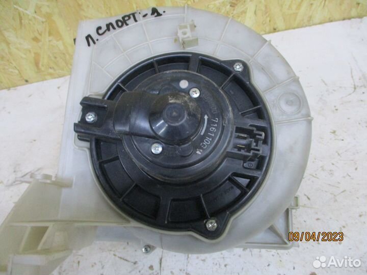 Моторчик печки Мицубиси Паджеро Спорт 1. (2005г)