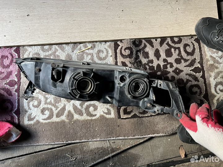 Фары на toyota mark 2 90