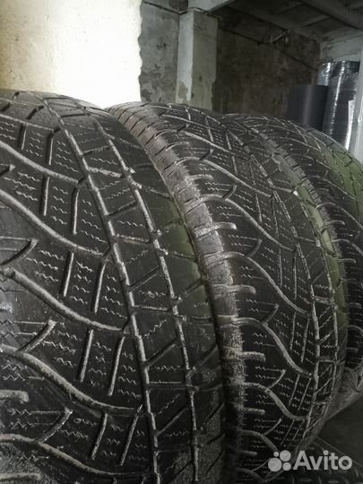 Michelin Latitude Cross 215/65 R16