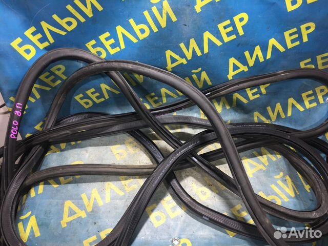 Уплотнитель двери Volkswagen Polo sed Rus