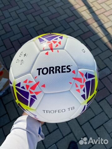 Футбольный мяч