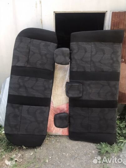 Сидения renault logan