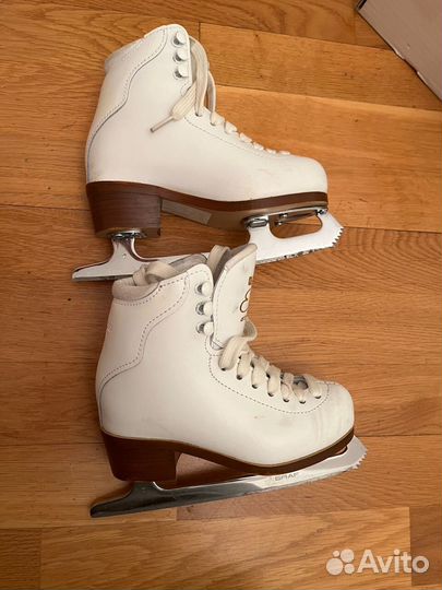 Коньки фигурные