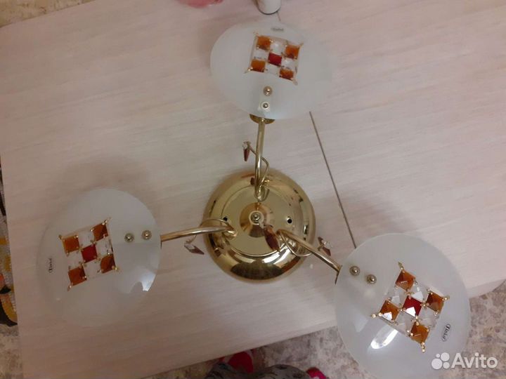 Люстра потолочная