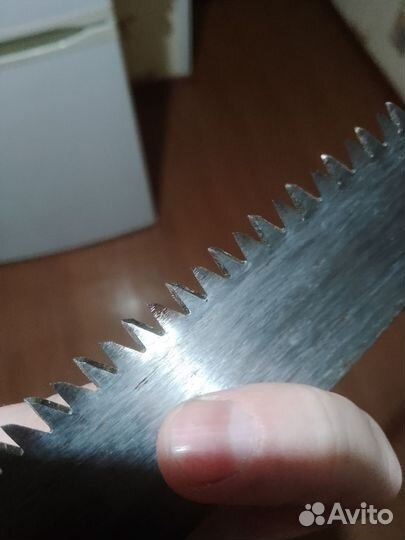 Пила садовая ручная