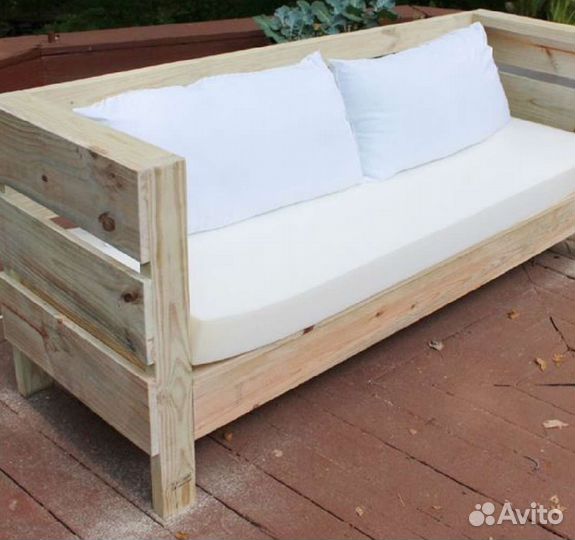 Мебель из дерева