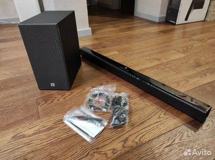 Саундбар JBL Cinema SB160