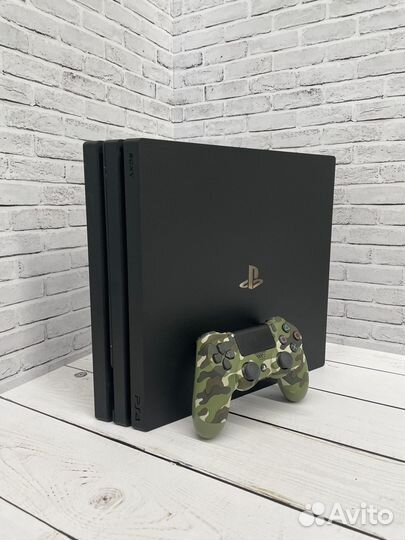 Приставка PS4 PRO 1Тб 2 ревизия + Игры