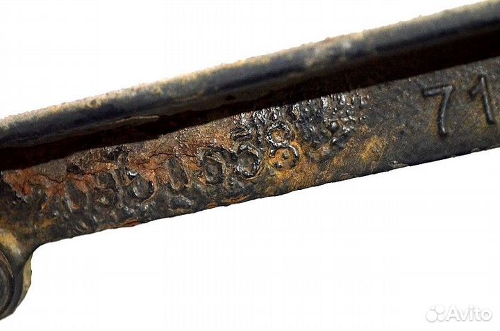 Кронштейн крыла переднего моста, правый volvo FH