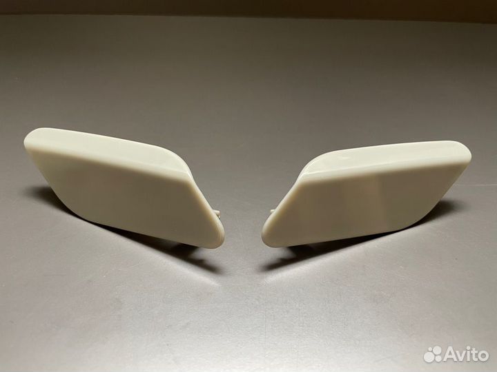 Крышка омывателя фары VW Jetta 6 2010-2015