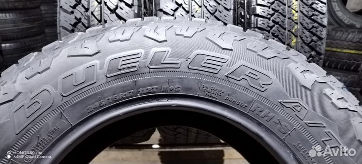 Bridgestone Dueler A/T 245/75 R17