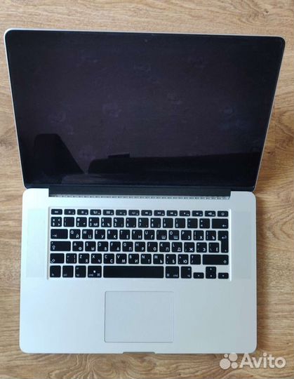 Apple MacBook Pro 15' Late 2015