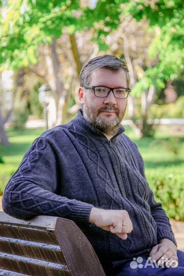 Преподаватель английского языка