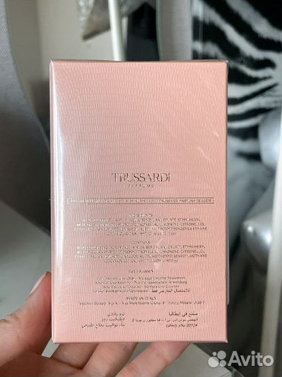 Парфюм Trussardi Delicate Rose