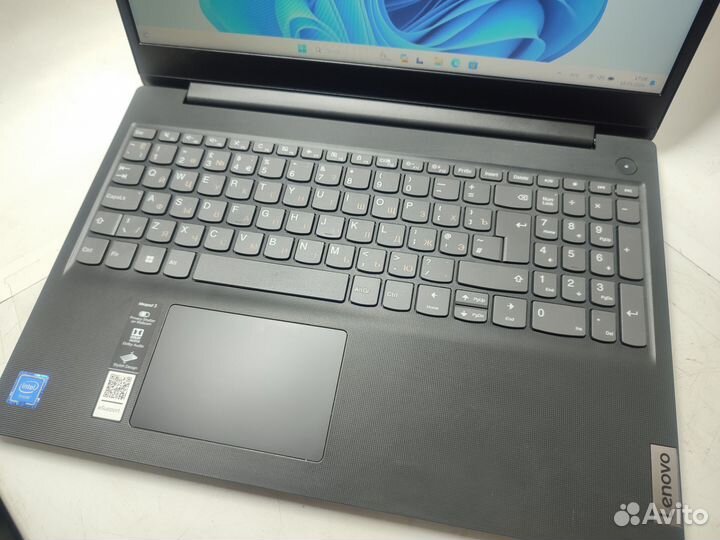 Ноутбук Lenovo ideapad 3 15igl05