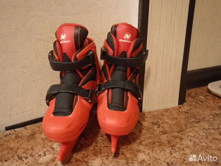 Коньки р. 30-33