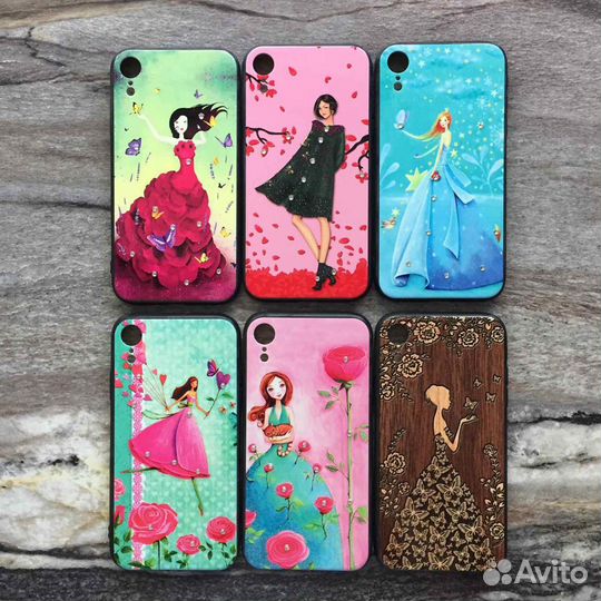 Чехол для iPhone XR с глянцевым принтом и стразами