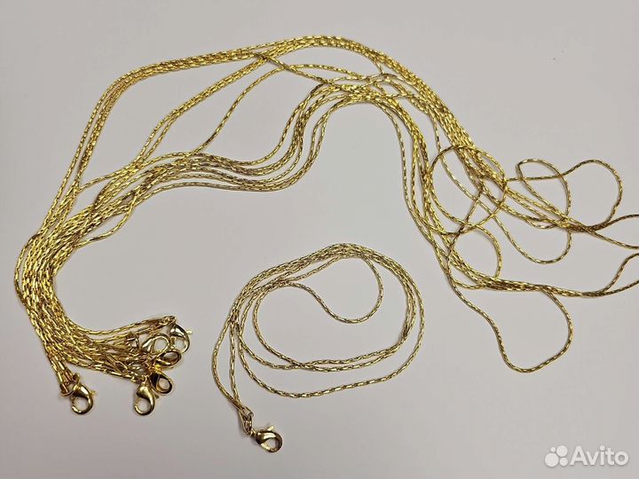 Цепочка шнурок для флешки с карабином новая