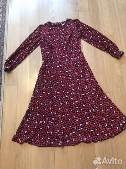Платье женское 44 46