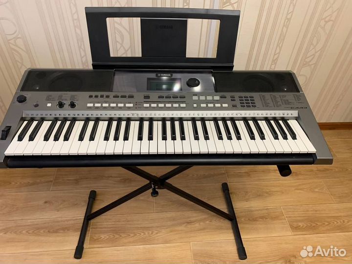 Синтезатор yamaha PSR-E443