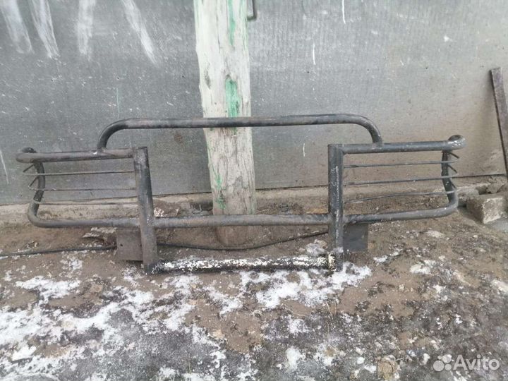 Кенгурятник на ниву