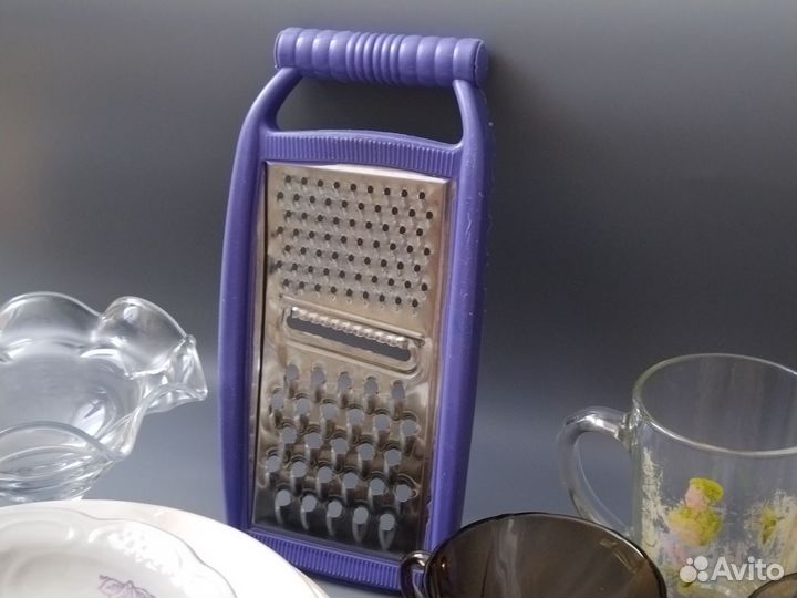 Посуда пакетом Тарелки Чашки Ложки Штопор Тёрка