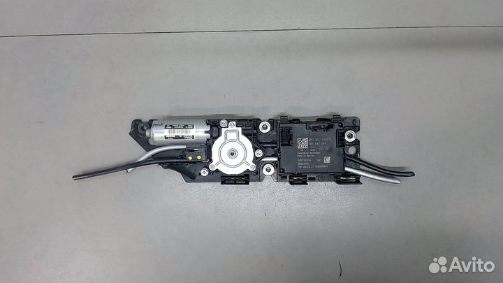 Двигатель электролюка Volkswagen Jetta 7 2018, 201